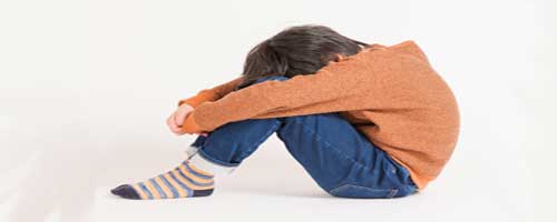 閉じこもった人